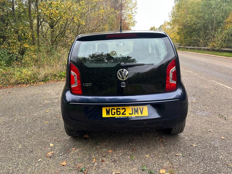 VOLKSWAGEN UP