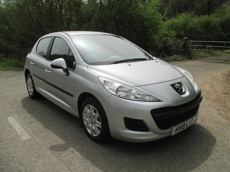 PEUGEOT 207