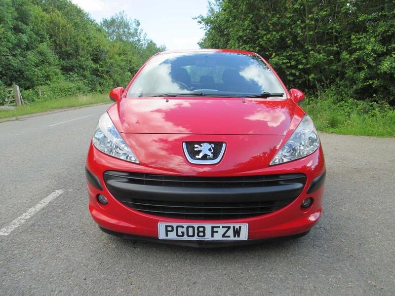 PEUGEOT 207