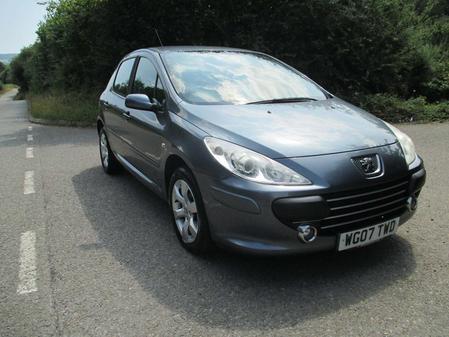PEUGEOT 307 1.6 HDi S 5dr