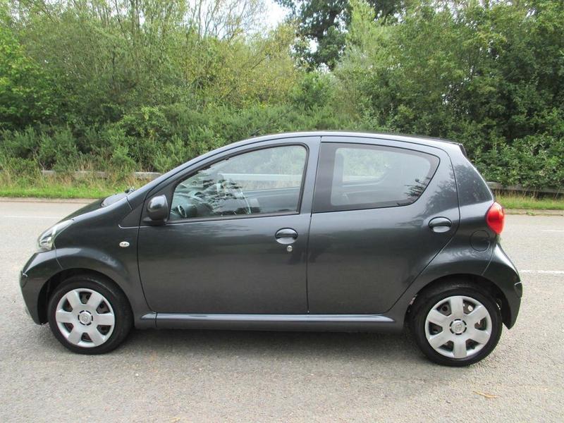 TOYOTA AYGO