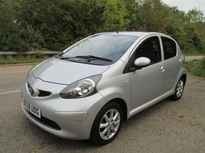 TOYOTA AYGO