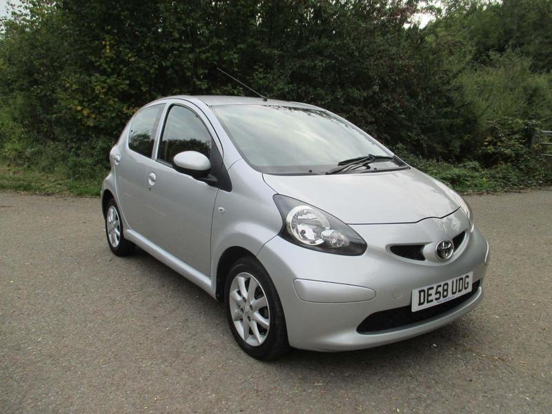 TOYOTA AYGO