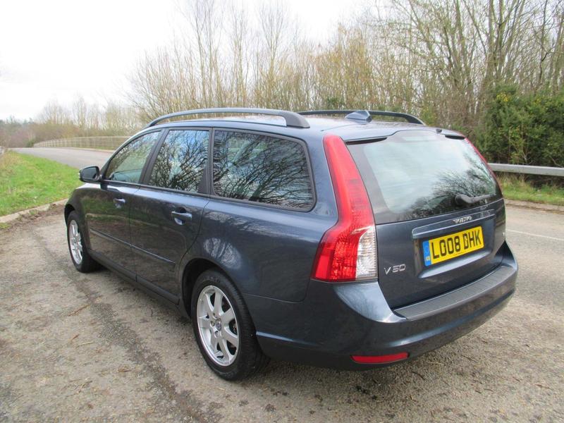 VOLVO V50