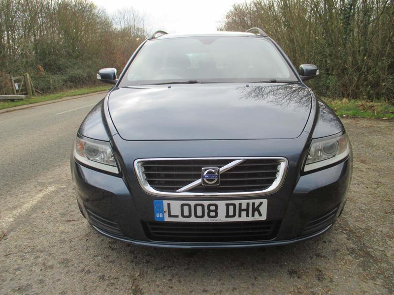 VOLVO V50