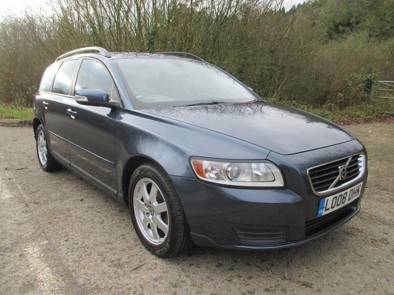 VOLVO V50