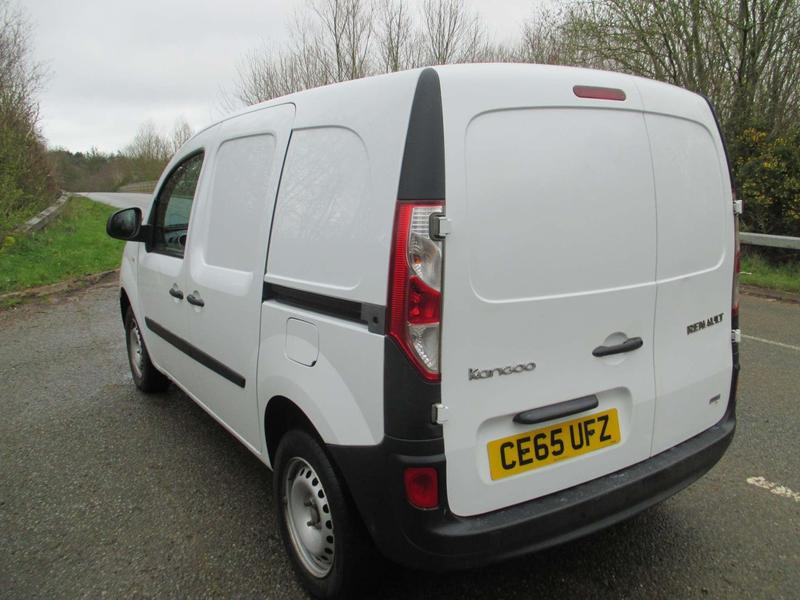 RENAULT KANGOO