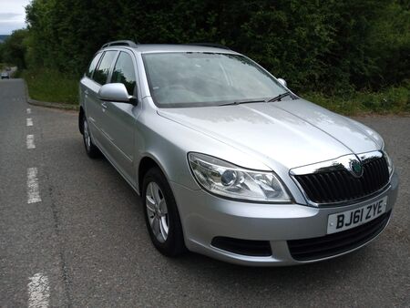 SKODA OCTAVIA 2.0 TDI SE 5dr