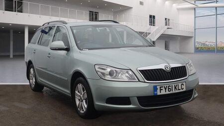 SKODA OCTAVIA 1.6 TDI CR SE DSG 5dr